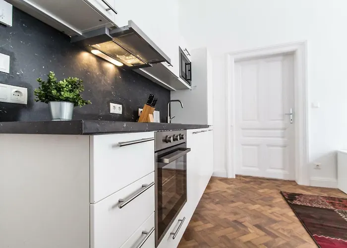 Design Apartments I Contactless Check-In