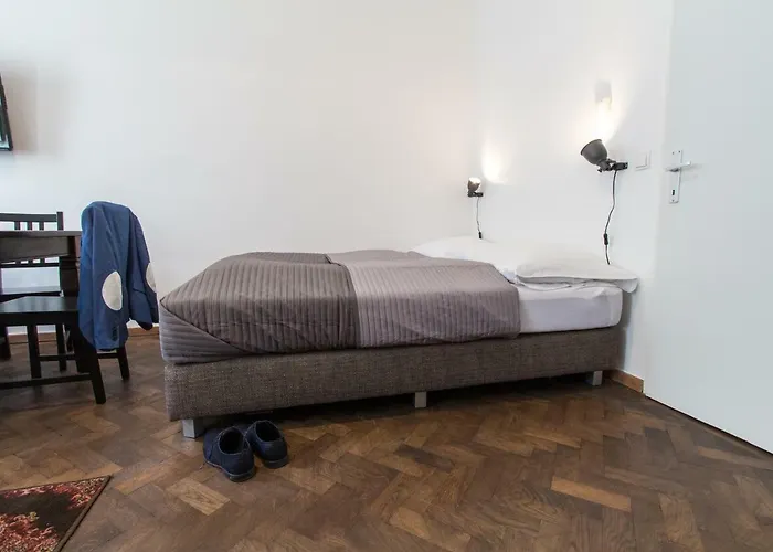 Design Apartments I Contactless Check-In